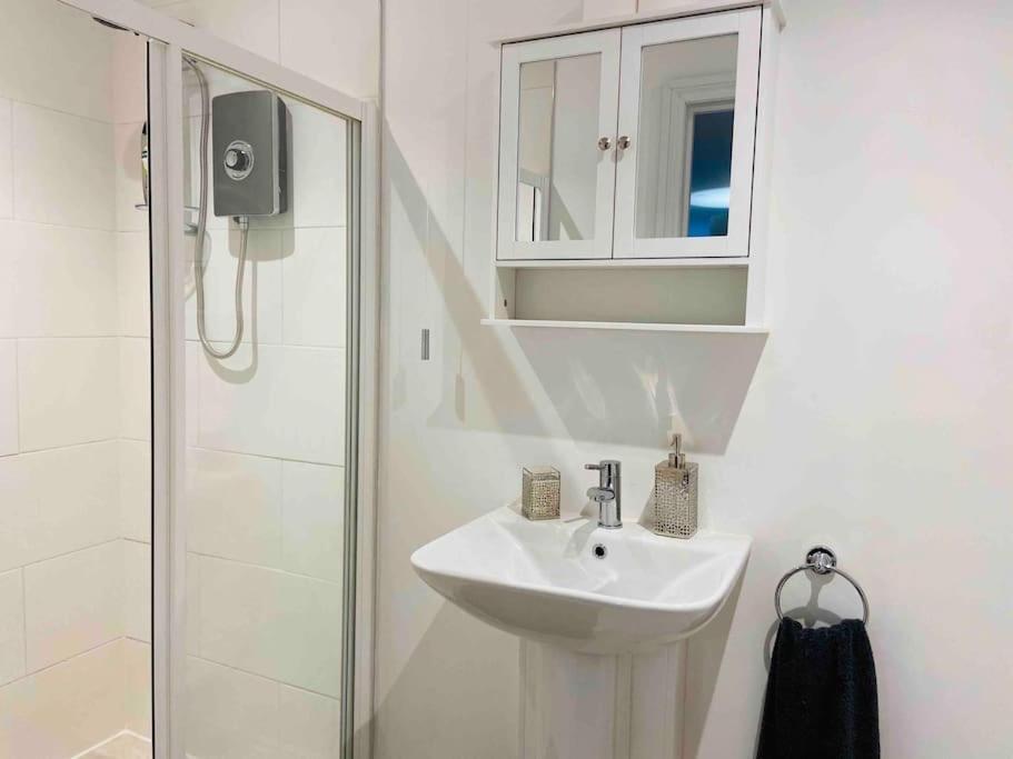 The Mill Stylish Rural Apartment With Beautiful Views Welsh Newton Common المظهر الخارجي الصورة