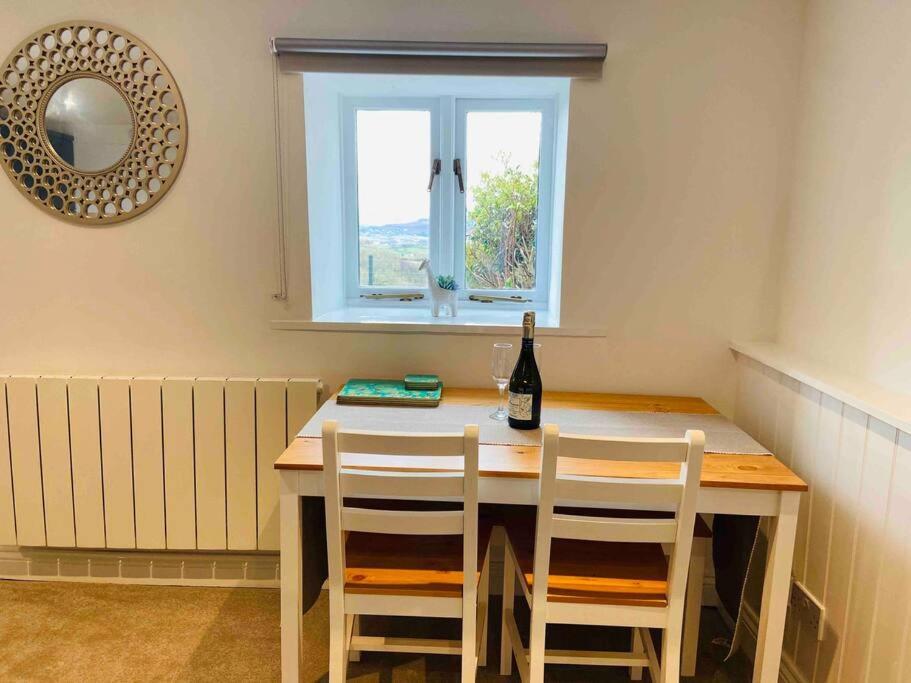 The Mill Stylish Rural Apartment With Beautiful Views Welsh Newton Common المظهر الخارجي الصورة